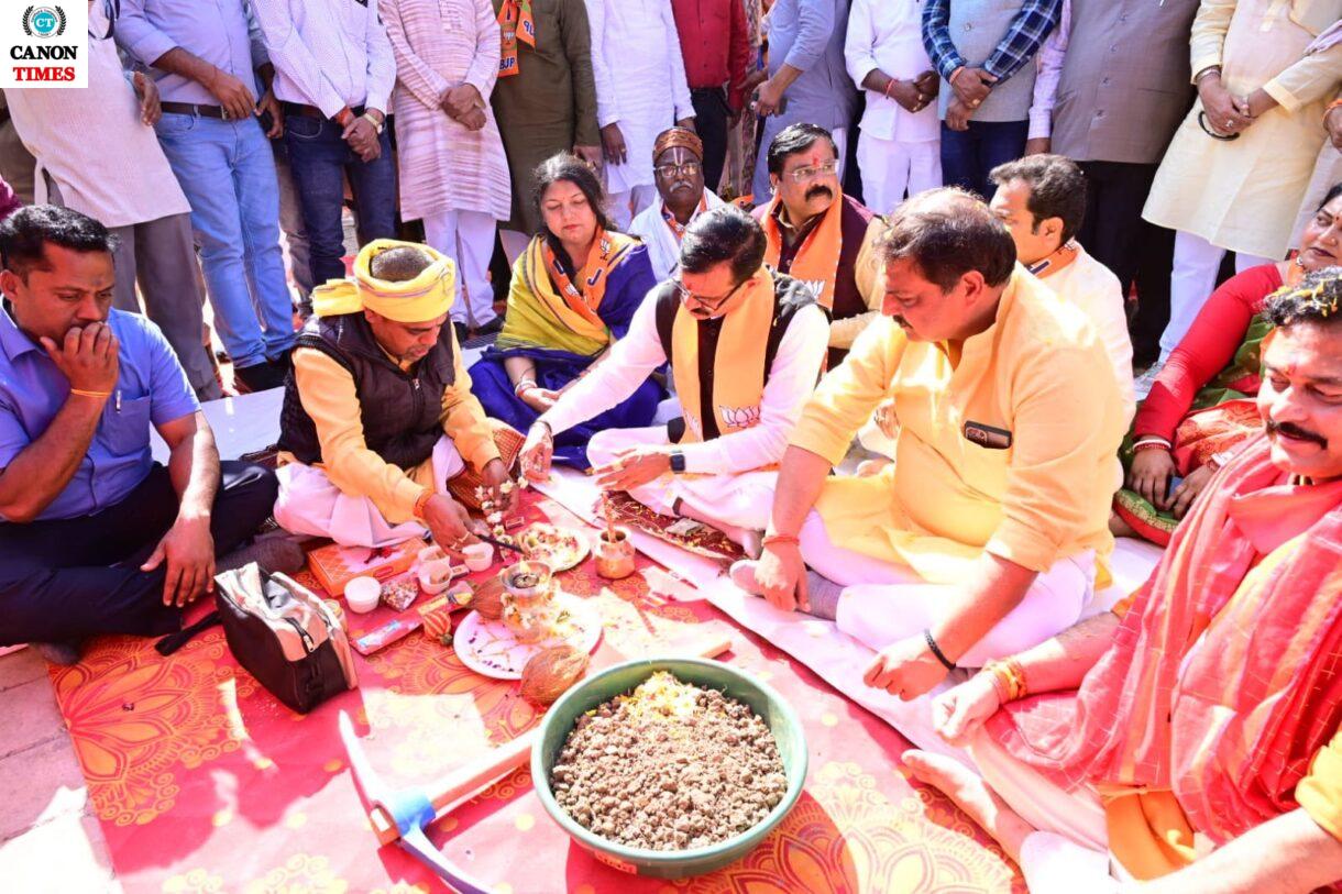 डबल इंजन की सरकार